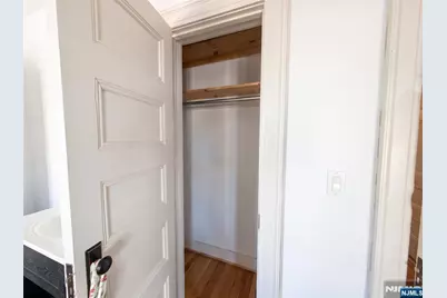 20 Valley Place, Edgewater, NJ 07020 - Photo 33