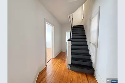 20 Valley Place, Edgewater, NJ 07020 - Photo 29