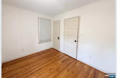 20 Valley Place, Edgewater, NJ 07020 - Photo 31