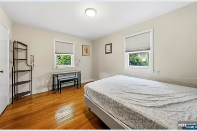 1028 Harvard Place, Fort Lee, NJ 07024 - Photo 21