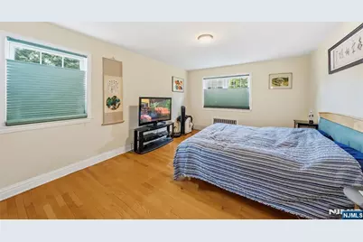 1028 Harvard Place, Fort Lee, NJ 07024 - Photo 17