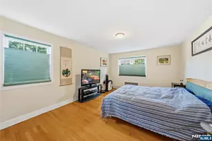 1028 Harvard Pl, Fort Lee, NJ 07024 - Photo 17
