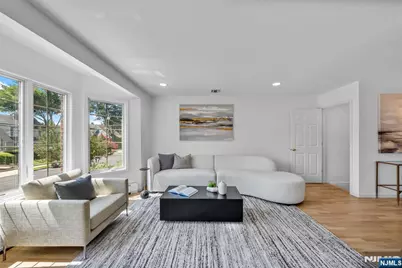 433 1st Street B #B, Palisades Park, NJ 07650 - Photo 3