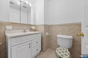 433 1st Street B, Palisades Park, NJ 07650 - Photo 9