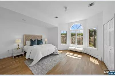 433 1st Street B #B, Palisades Park, NJ 07650 - Photo 17