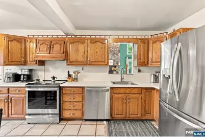 32 Stanley Avenue, Nutley, NJ 07110 - Photo 11