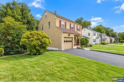 32 Stanley Avenue, Nutley, NJ 07110 - Photo 3