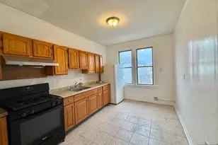 286 Boyd Ave Apt2, Jersey City, NJ 07304 - Photo 7