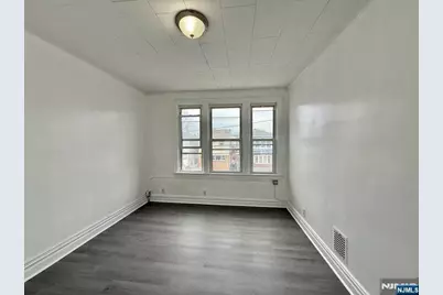 286 Boyd Avenue Apt2 #APT2, Jersey City, NJ 07304 - Photo 5