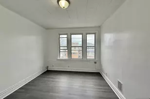 286 Boyd Ave Apt2, Jersey City, NJ 07304 - Photo 5