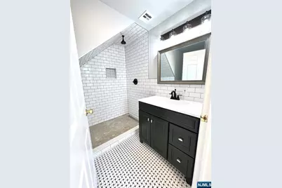 9 Park Avenue 2B #2B, Rutherford, NJ 07070 - Photo 13