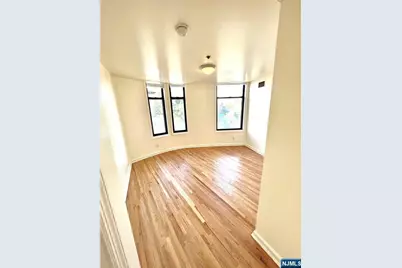 9 Park Avenue 2B #2B, Rutherford, NJ 07070 - Photo 15