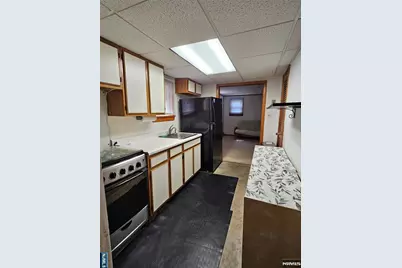 65 Johnson Avenue 2 #2, Wallington, NJ 07057 - Photo 3