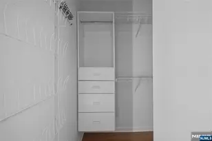105 Hudson Cove, Edgewater, NJ 07020 - Photo 25
