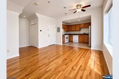 151 Valley Road D #D, Montclair, NJ 07042 - Photo 1