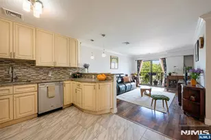 75 Union Street 5B, Hackensack, NJ 07601 - Photo 1