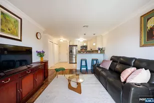 75 Union Street 5B, Hackensack, NJ 07601 - Photo 5