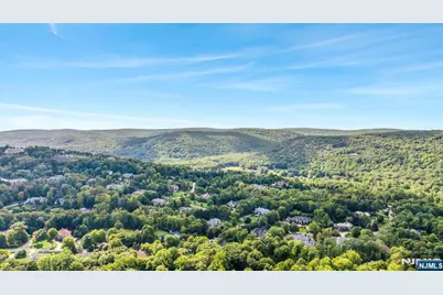 67 Seminary Drive, Mahwah, NJ 07430 - Photo 45