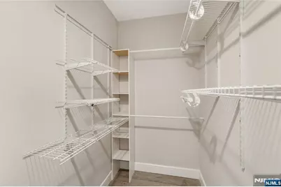 467 Bergen Avenue, Jersey City, NJ 07304 - Photo 9