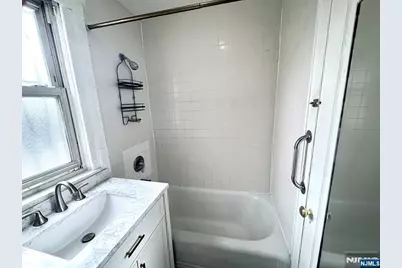 201 Clinton Avenue 2 #2, Jersey City, NJ 07304 - Photo 13