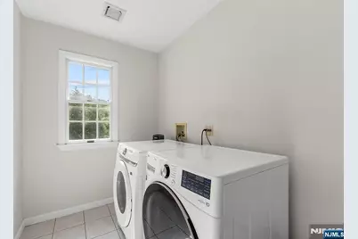 8 Ashland Street, Caldwell, NJ 07006 - Photo 23