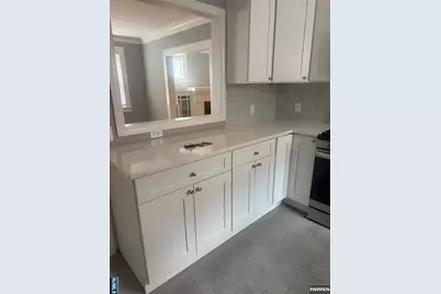 25 E Gouverneur Avenue 1 #1, Rutherford, NJ 07070 - Photo 5