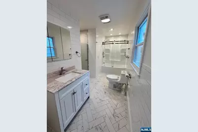 13 Minnisink Road, Totowa, NJ 07512 - Photo 11