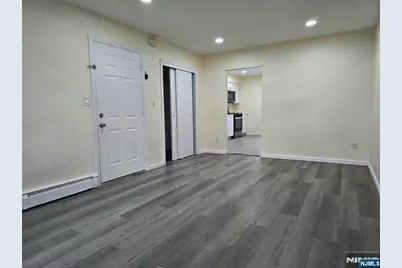 26 Clinton Street 4A #4A, Belleville, NJ 07109 - Photo 7