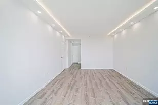 100 Old Palisade Road 2209, Fort Lee, NJ 07024 - Photo 17
