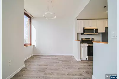 100 Old Palisade Road 2209 #2209, Fort Lee, NJ 07024 - Photo 7