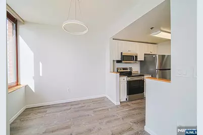 100 Old Palisade Road 2209 #2209, Fort Lee, NJ 07024 - Photo 9