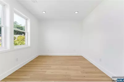 89 Susan Court, Clifton, NJ 07012 - Photo 15