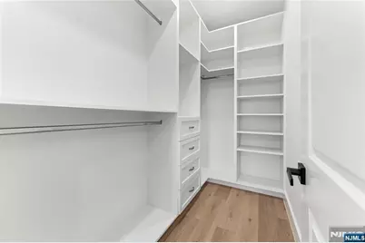 89 Susan Court, Clifton, NJ 07012 - Photo 17