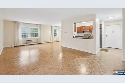 167 Maple Avenue 161 F #161 F, Ridgewood, NJ 07450 - Photo 1