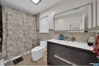 99 Edsall Boulevard, Palisades Park, NJ 07650 - Photo 13