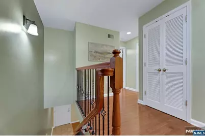 10 Terrace Avenue 11 #11, Hasbrouck Heights, NJ 07604 - Photo 17