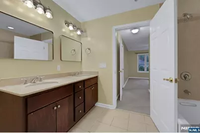 10 Terrace Avenue 11 #11, Hasbrouck Heights, NJ 07604 - Photo 29