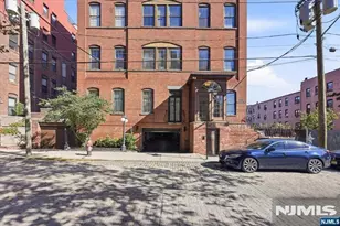 1015 Grand Street 3D, Hoboken, NJ 07030 - Photo 19
