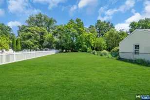 1307 Stockton St, Rahway, NJ 07065 - Photo 41
