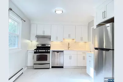 69 Feldman Court, Mahwah, NJ 07430 - Photo 5