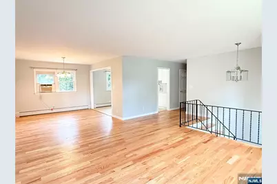 69 Feldman Court, Mahwah, NJ 07430 - Photo 3