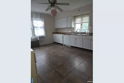 5-16 Hopper Avenue Second Flor #Second flor, Fair Lawn, NJ 07410 - Photo 3