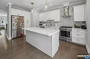 23 Legion Dr 302, Cresskill, NJ 07626 - Photo 5