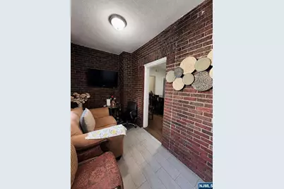 215 Totowa Avenue, Paterson, NJ 07522 - Photo 3