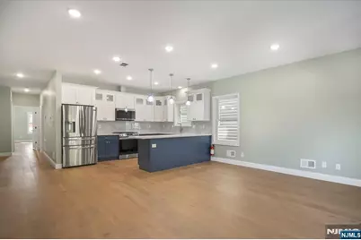 192 Amherst Street, East Orange, NJ 07018 - Photo 5