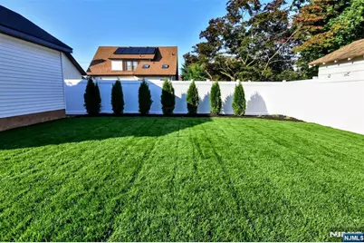 311 Harrison Avenue, Hasbrouck Heights, NJ 07604 - Photo 45
