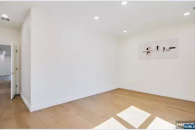 194 Amherst Street, East Orange, NJ 07018 - Photo 29