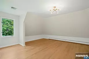 526 Knollwood Rd, Ridgewood, NJ 07450 - Photo 19