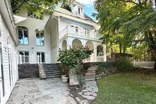 526 Knollwood Rd, Ridgewood, NJ 07450 - Photo 1