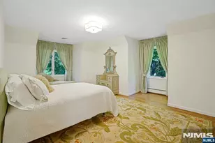 526 Knollwood Rd, Ridgewood, NJ 07450 - Photo 23